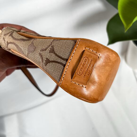 SOLD COACH 6094 Vintage Y2k Coach Hampton Demi Monogram  Shoulder Bag - Picture 6 of 15